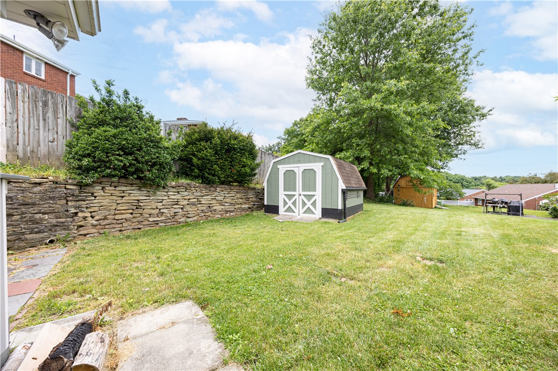 156 Mclaughlin Dr