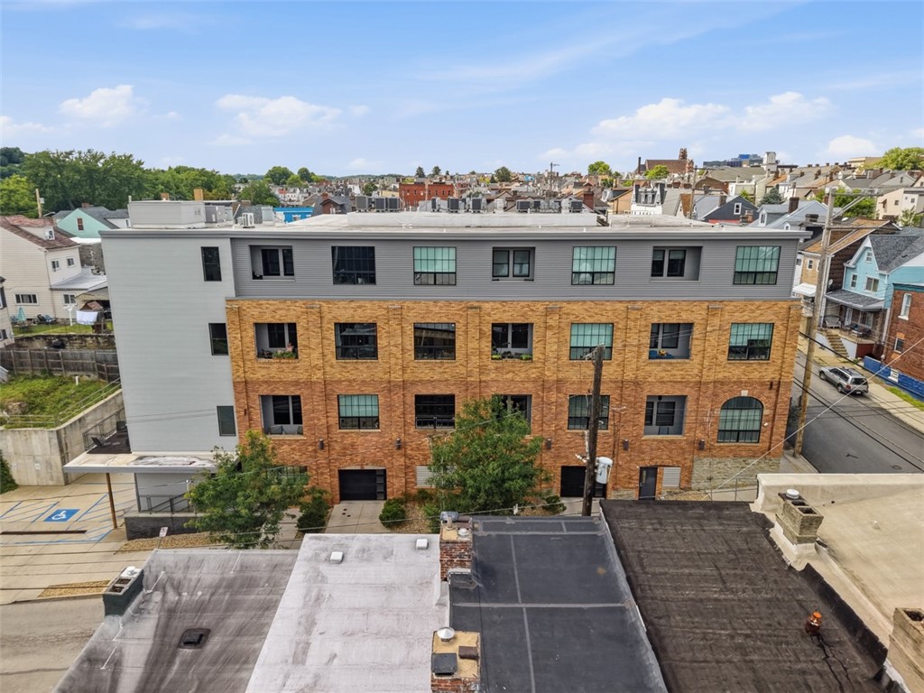 622 Gross Street 106
