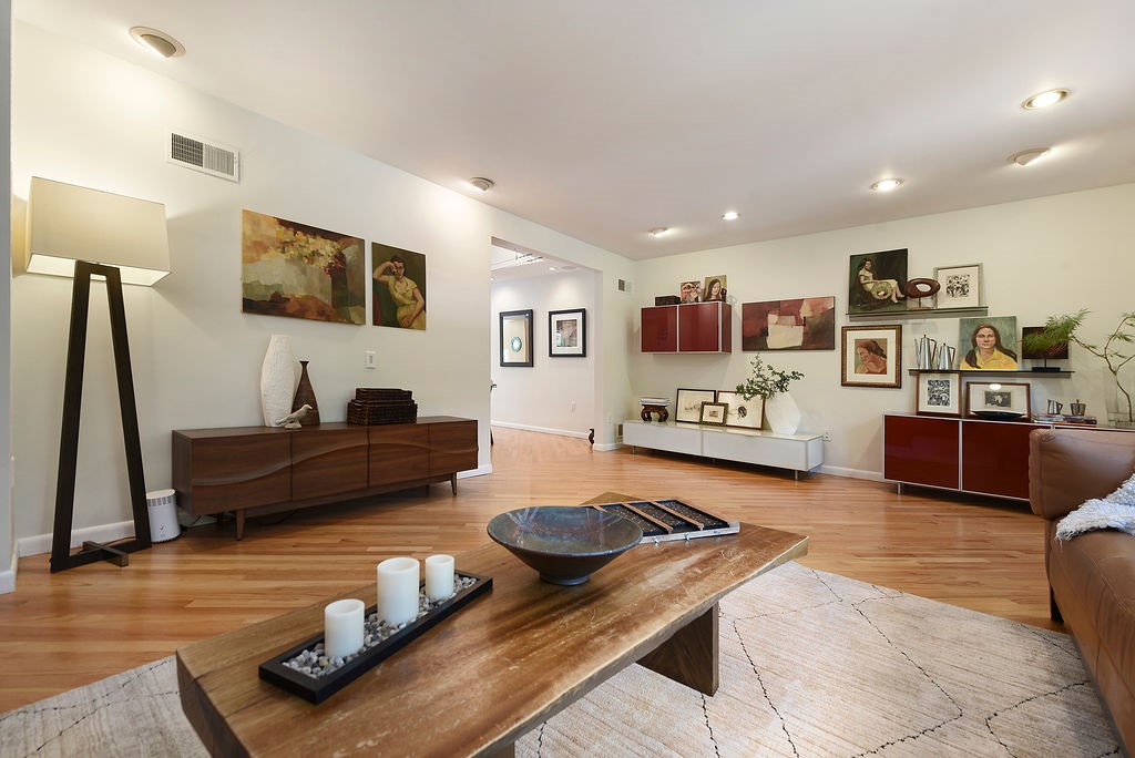 300 S Lang Avenue