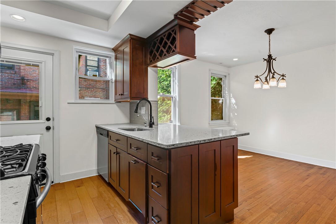 561 S Negley Ave 4
