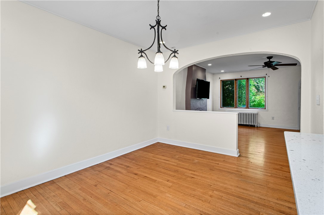 561 S Negley Ave 4