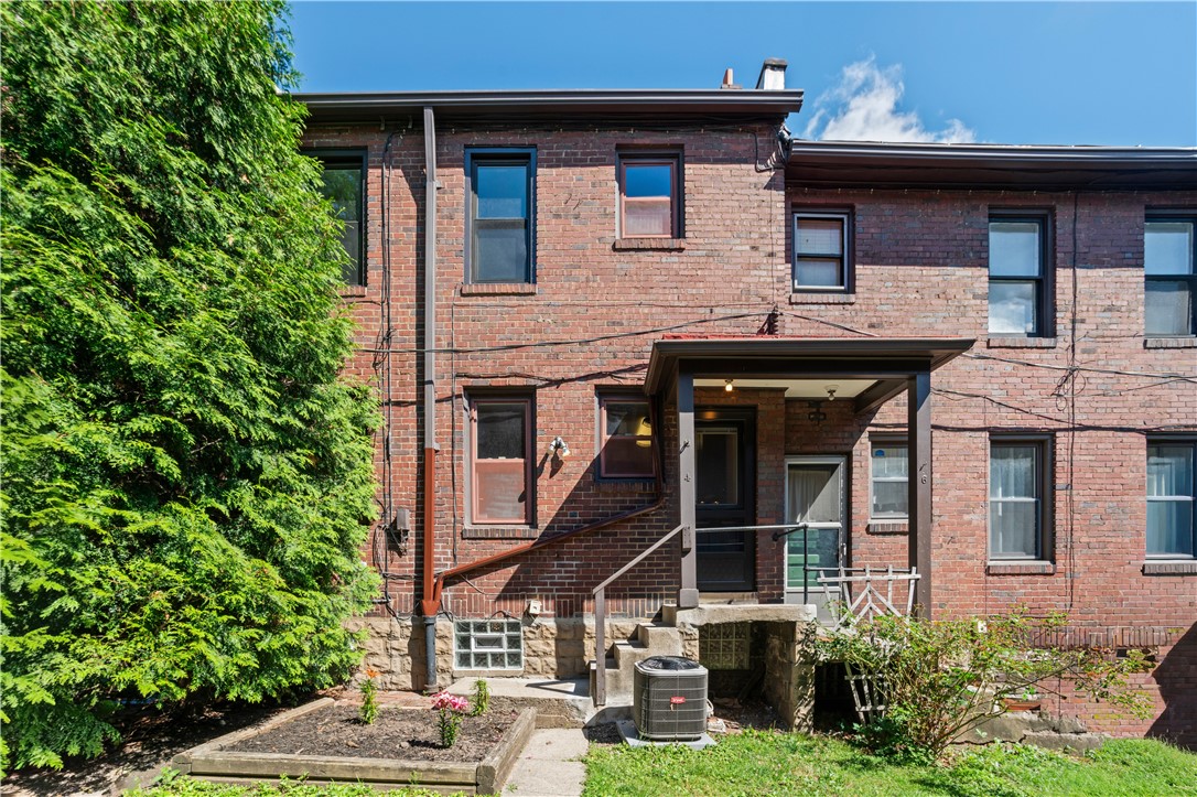 561 S Negley Ave 4