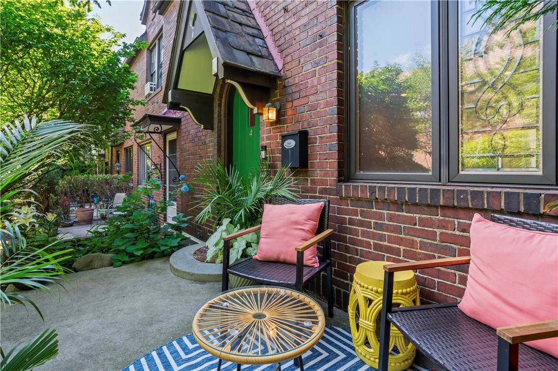 561 S Negley Ave 4