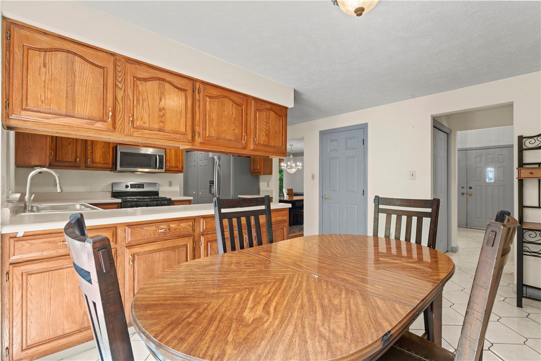 5848 Brian Dr