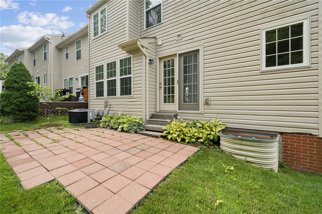 131 Bellefield Ct