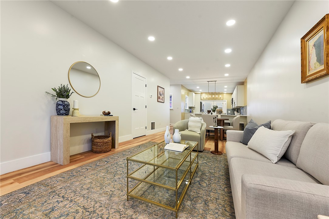 5412 Carnegie.