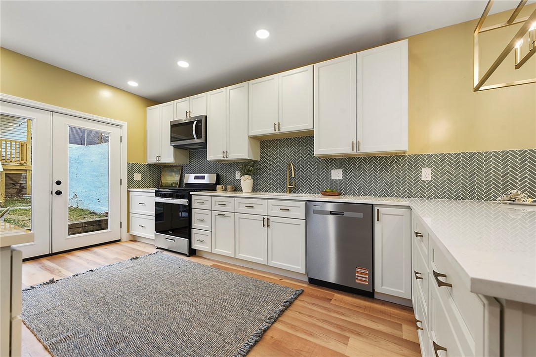 5412 Carnegie.