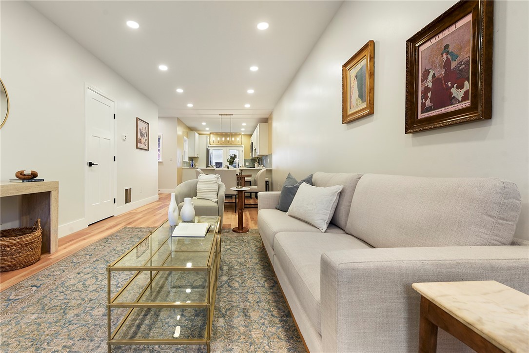 5412 Carnegie.