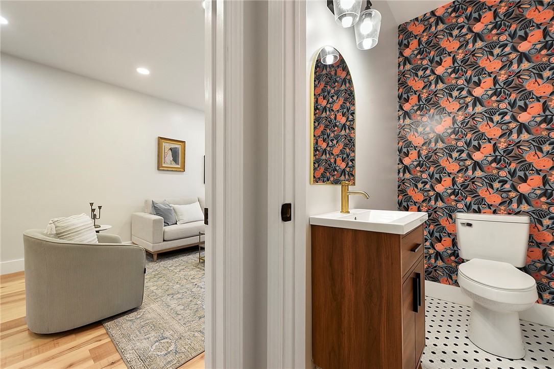 5412 Carnegie.