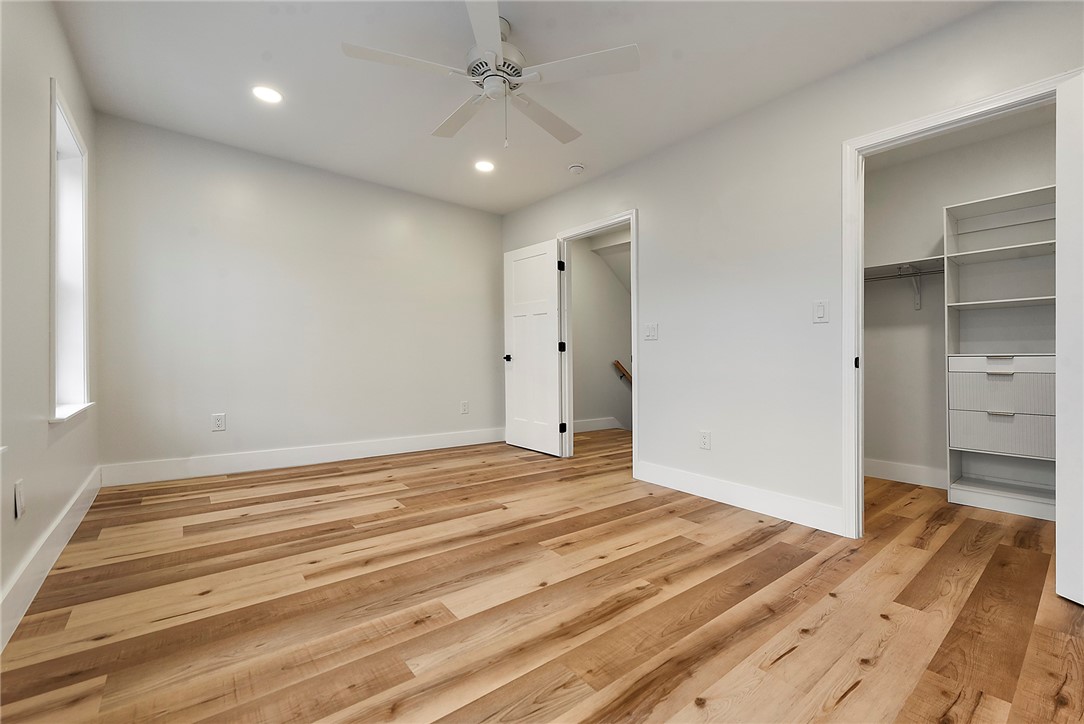 5412 Carnegie.