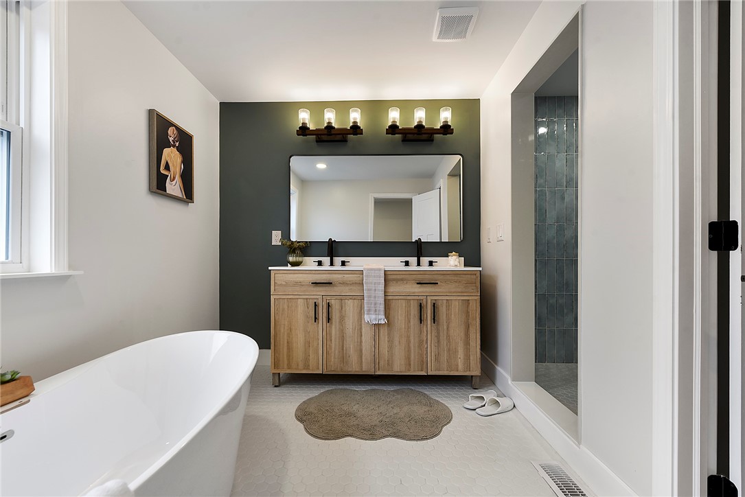 5412 Carnegie.