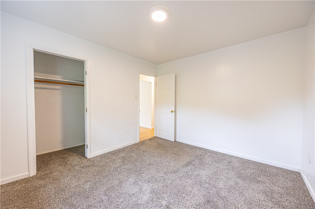 108 Lewis Dr