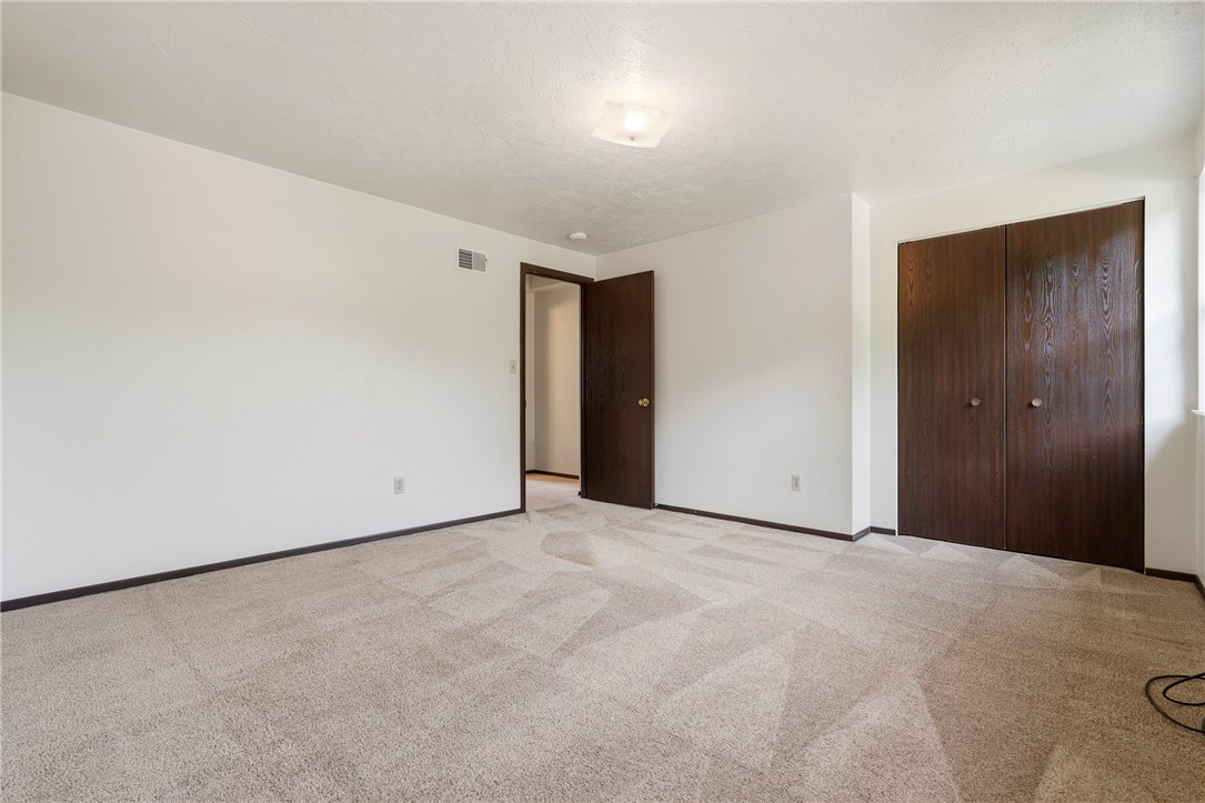 100 Duquesne Blvd