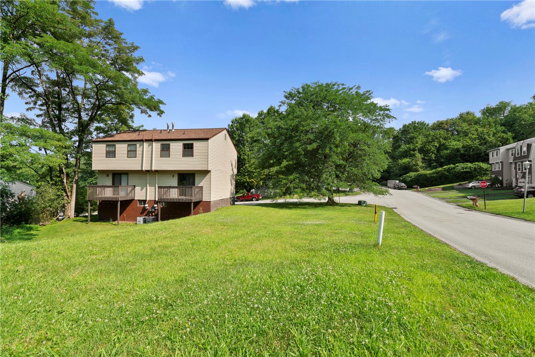 100 Duquesne Blvd