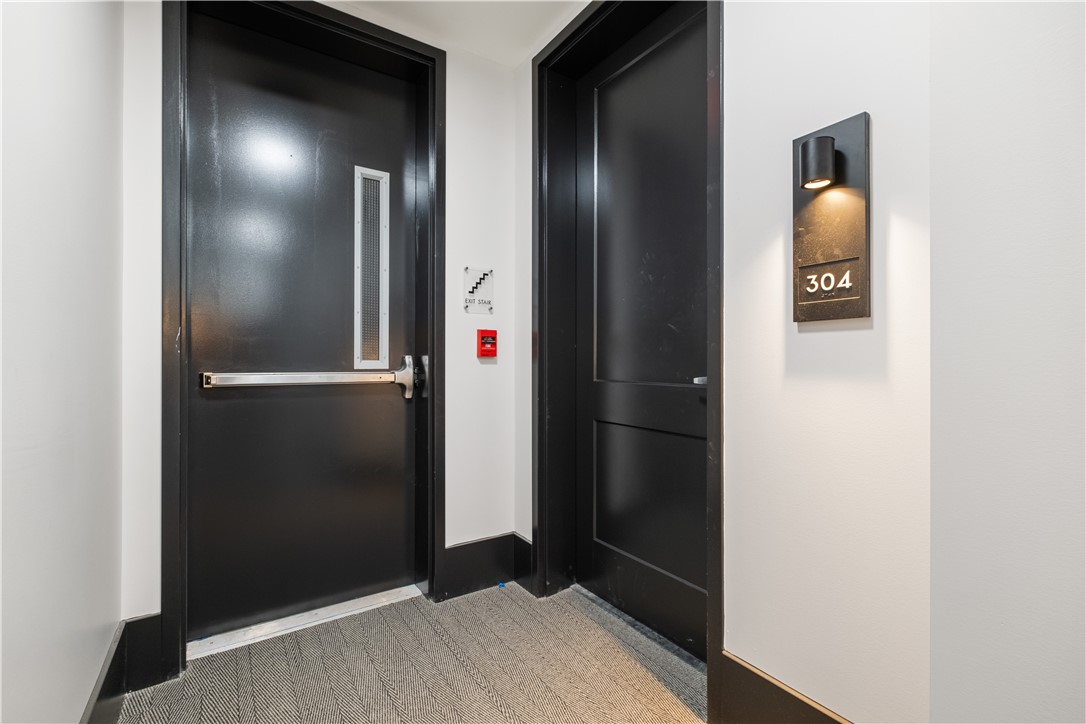 2330 Penn Ave 304