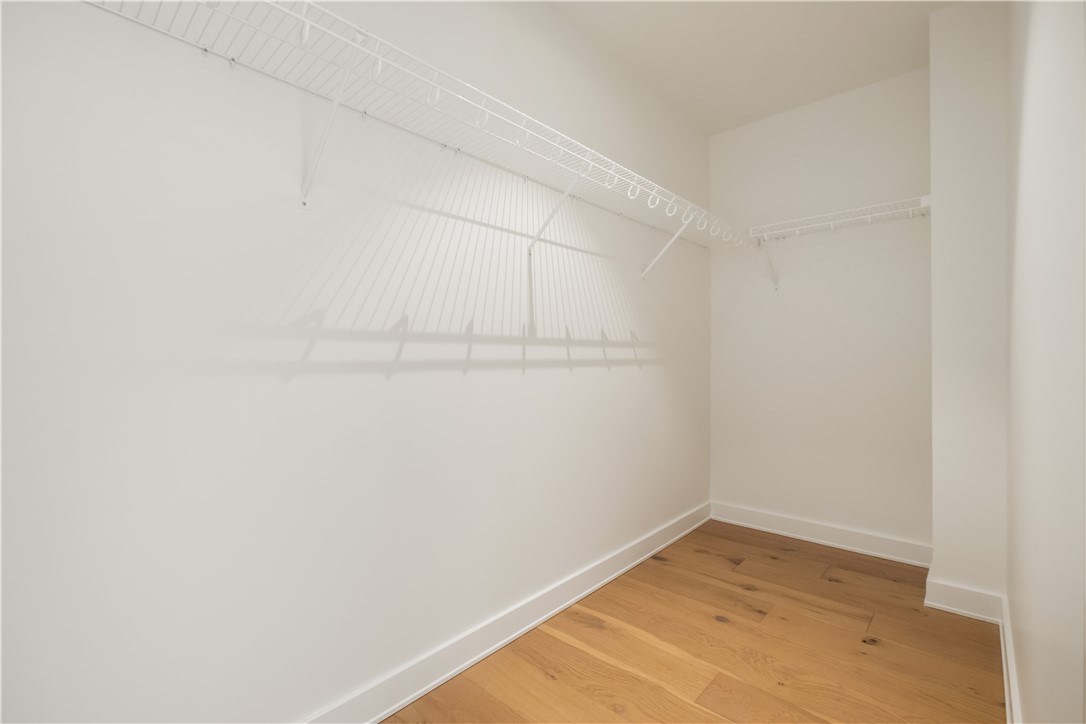 2330 Penn Ave 304