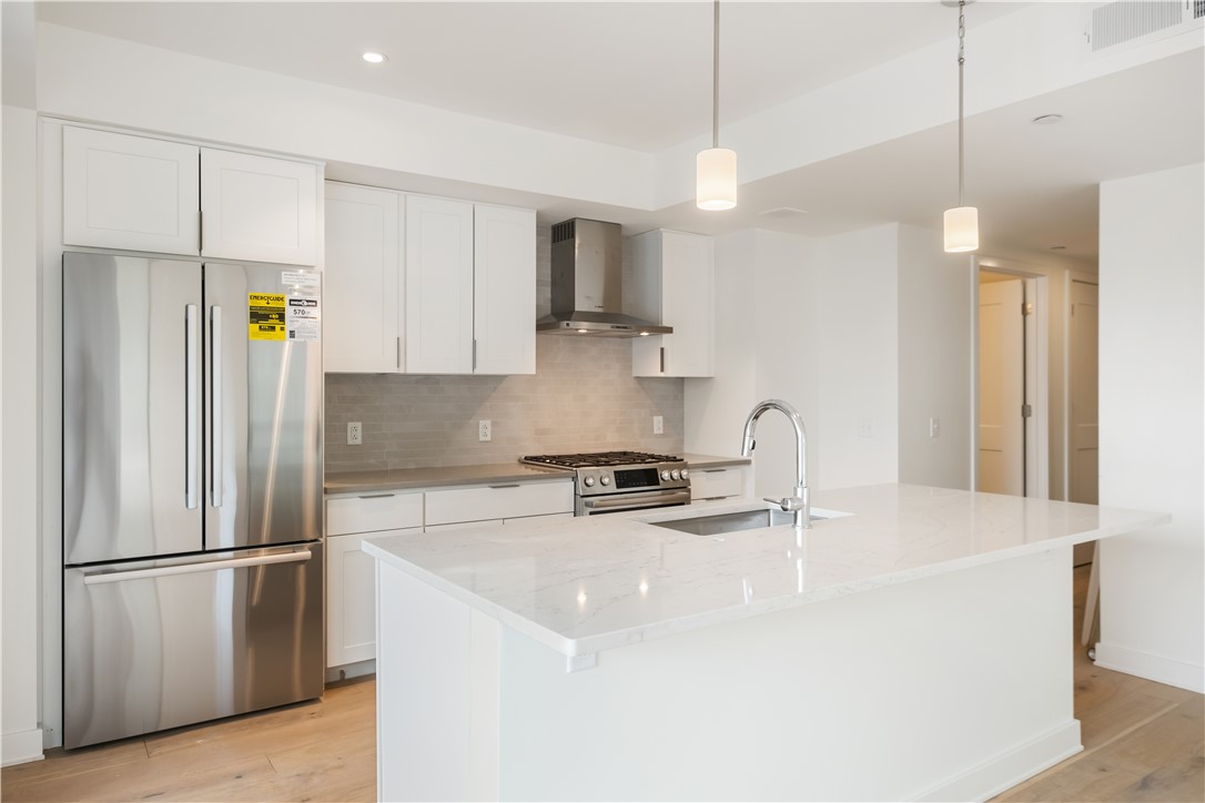 2330 Penn Ave 304
