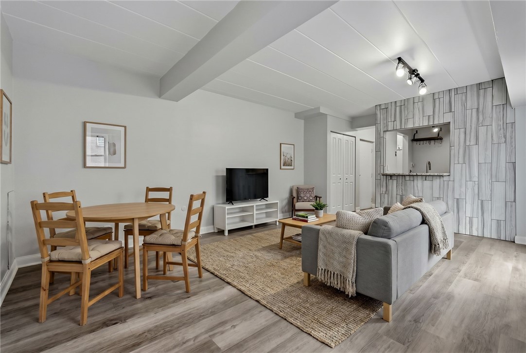 5708 Walnut Street G-1