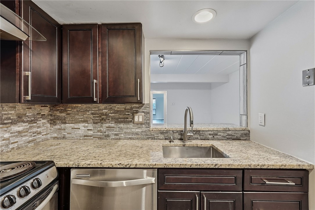 5708 Walnut Street G-1