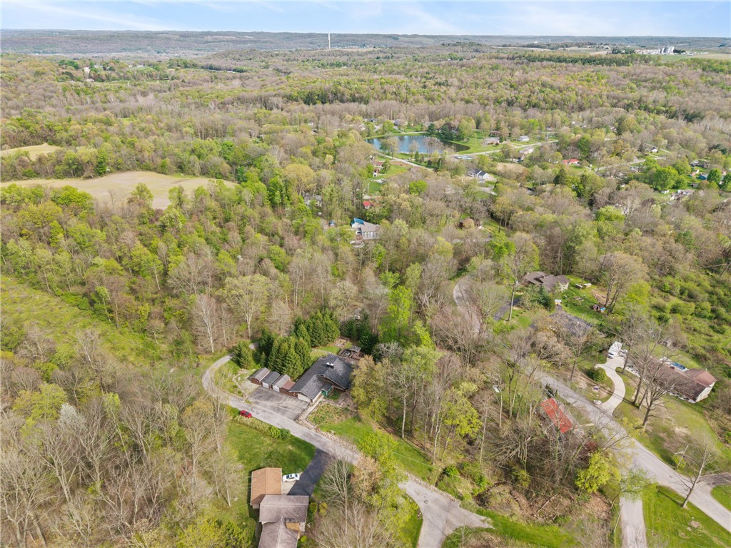 3132 Lake Road