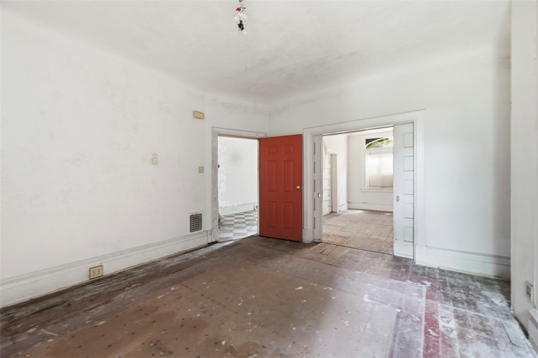 2107 Perrysville Ave