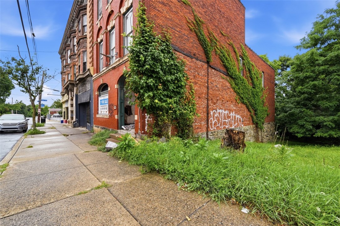 2107 Perrysville Ave