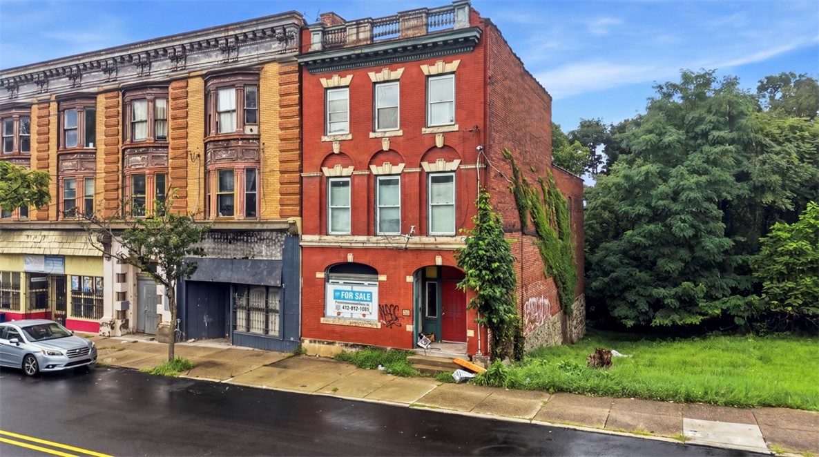 2107 Perrysville Ave