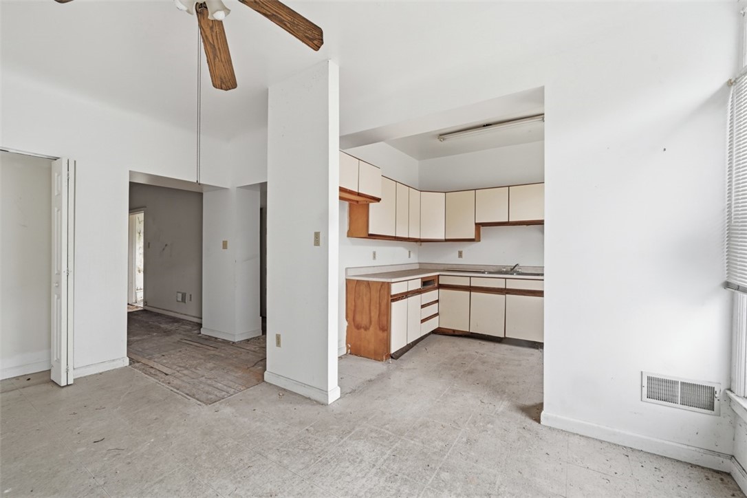 2107 Perrysville Ave