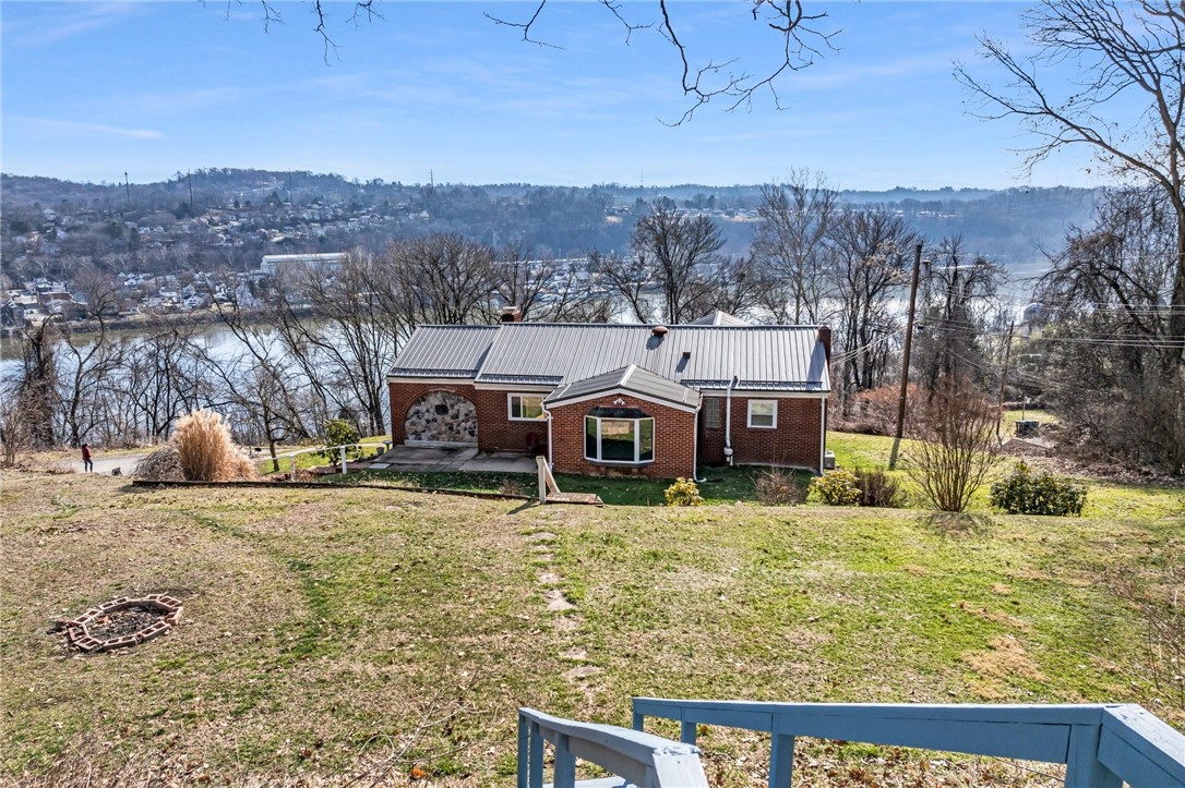 210 Linden Ave