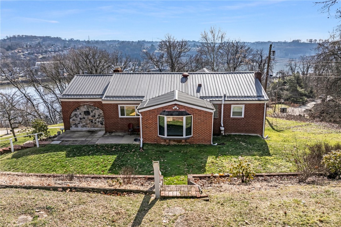 210 Linden Ave