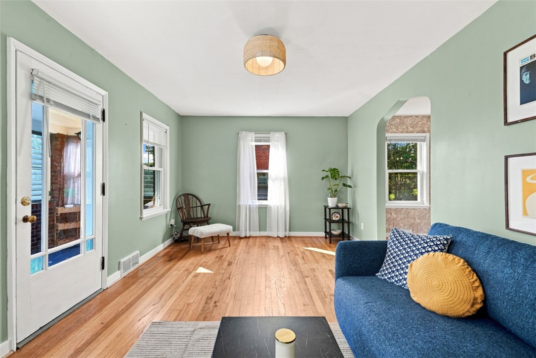 91 Brightwood Ave
