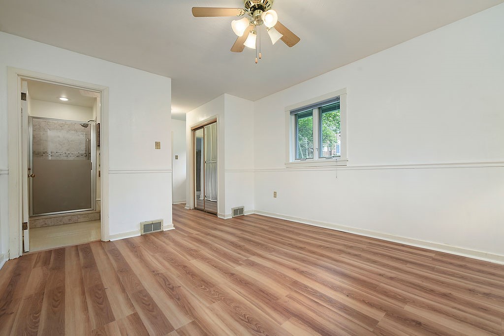 206 Woodside Rd