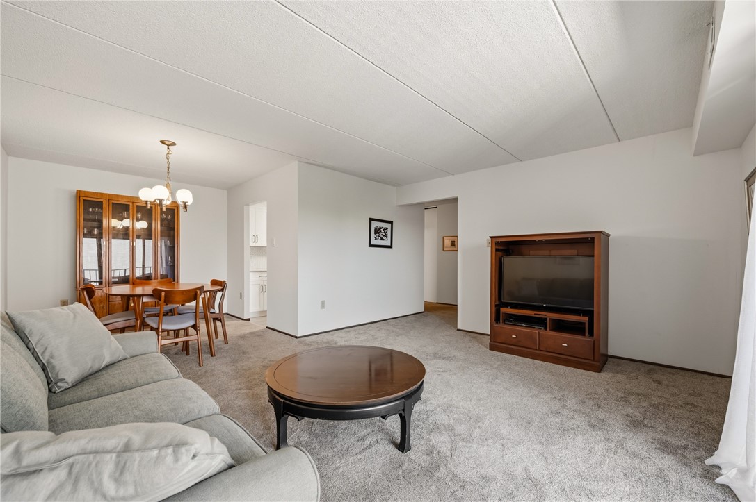 5600 Munhall Rd 601