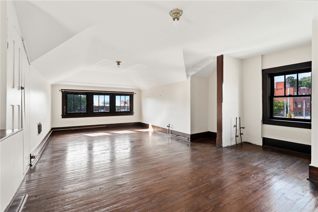 109 S Atlantic Ave