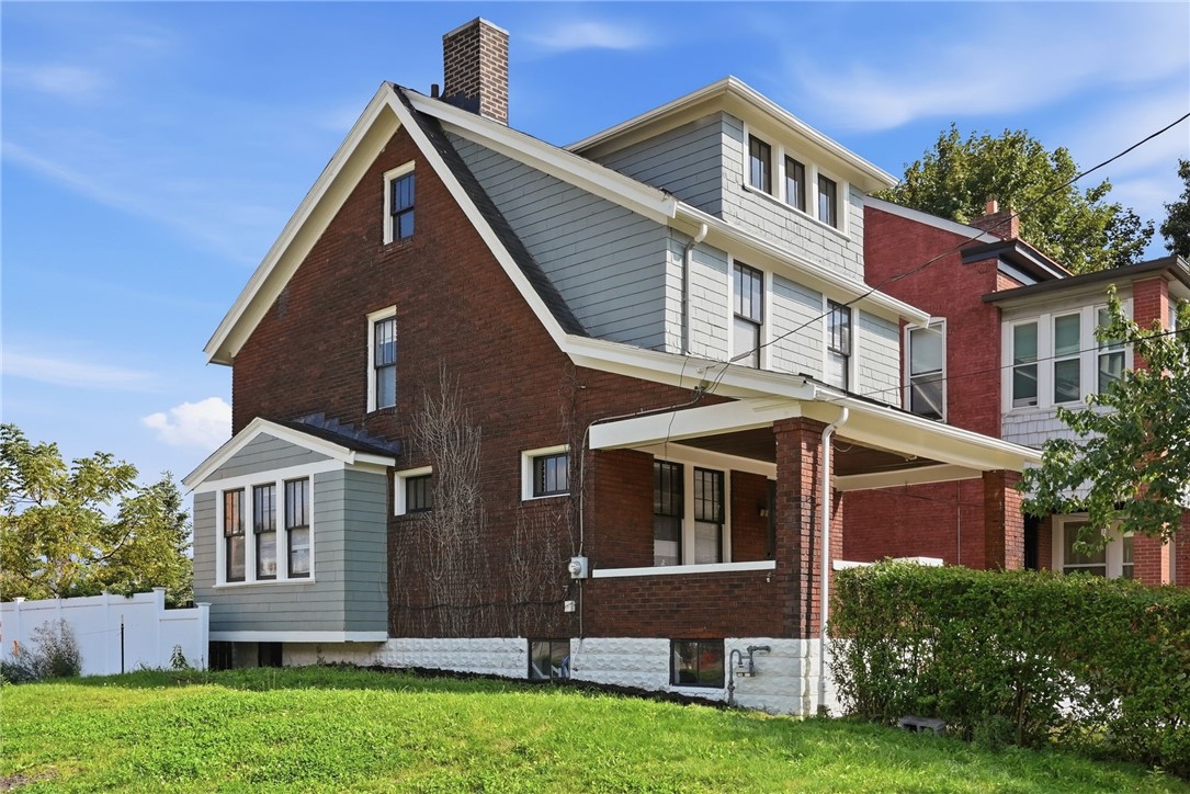 109 S Atlantic Ave