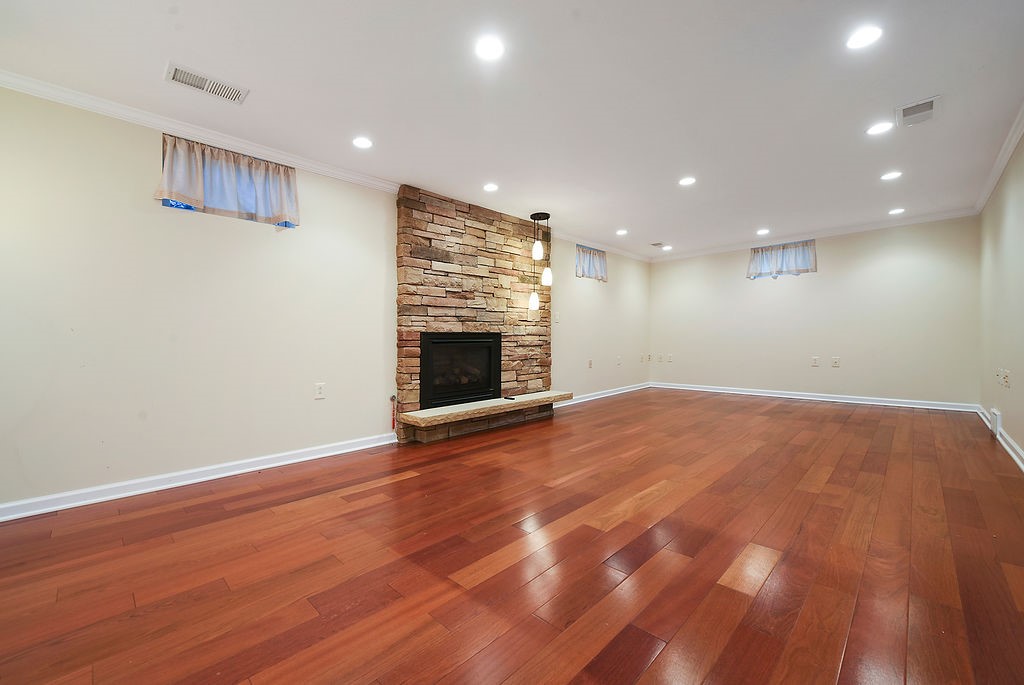 111 Wilmar Dr