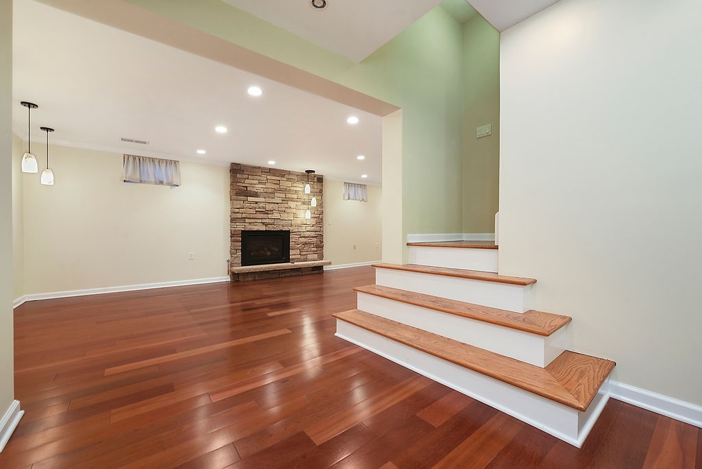 111 Wilmar Dr