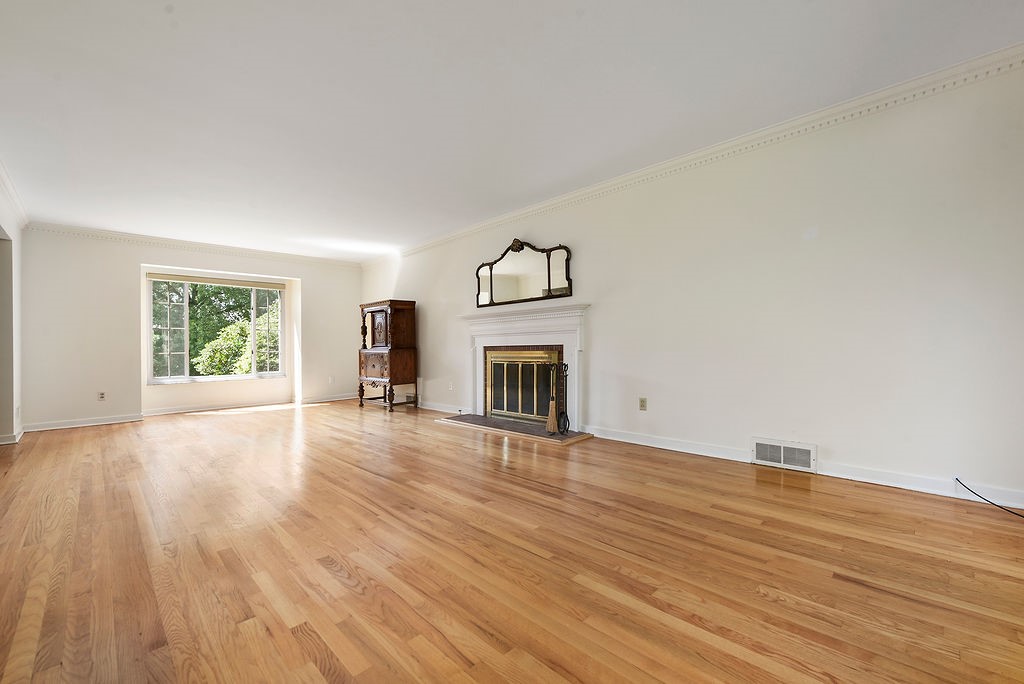 111 Wilmar Dr