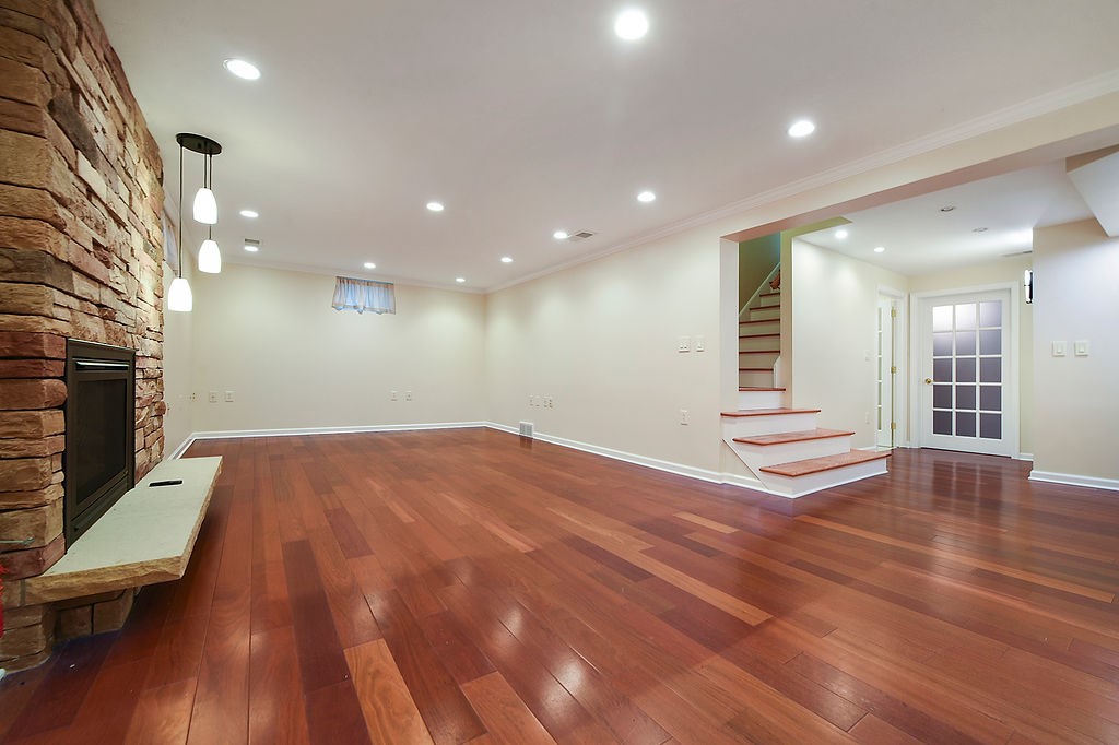 111 Wilmar Dr