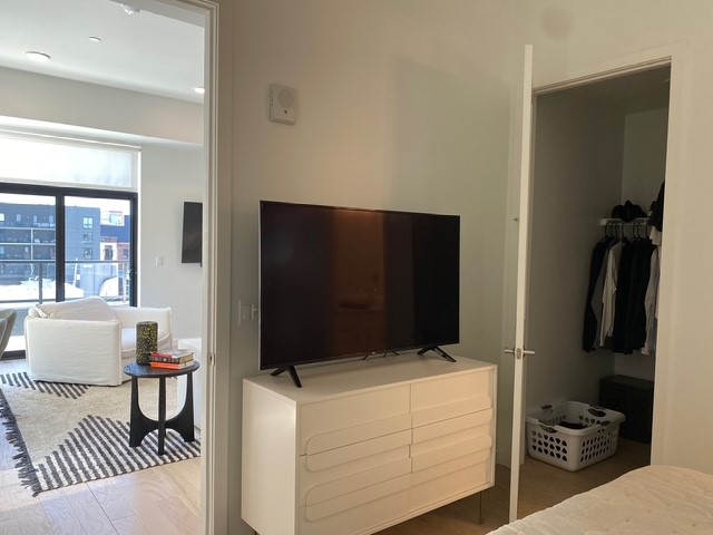 2635 Penn Ave 506