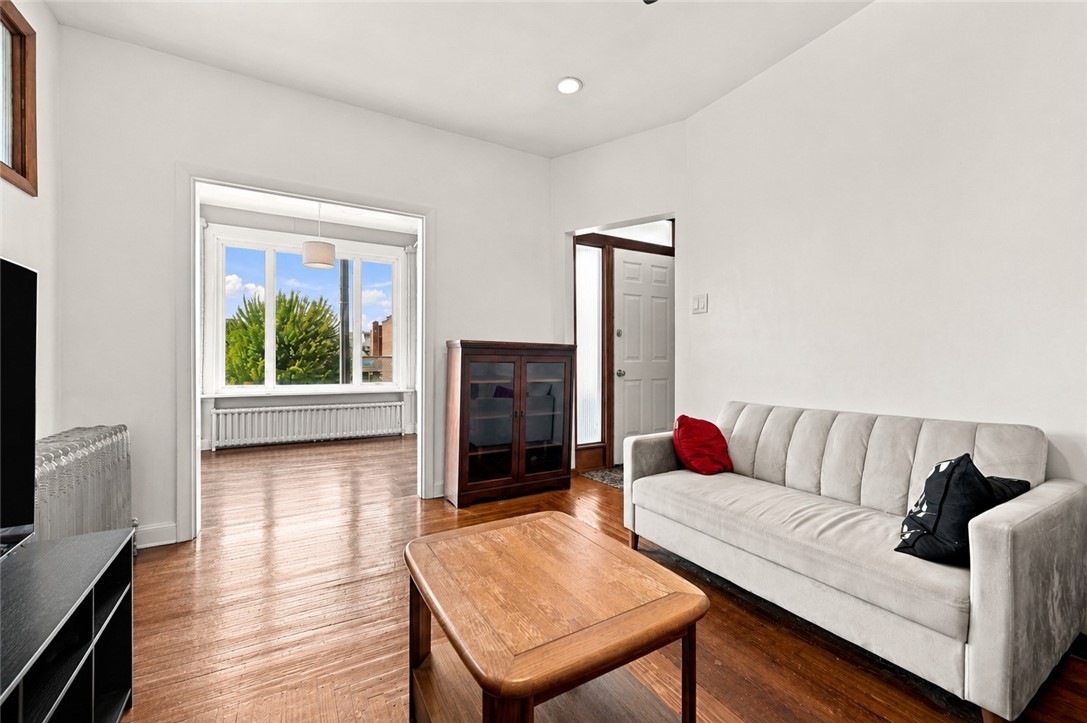 803 Brookline Blvd