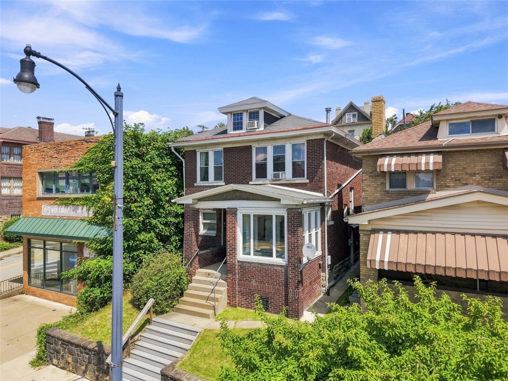 803 Brookline Blvd