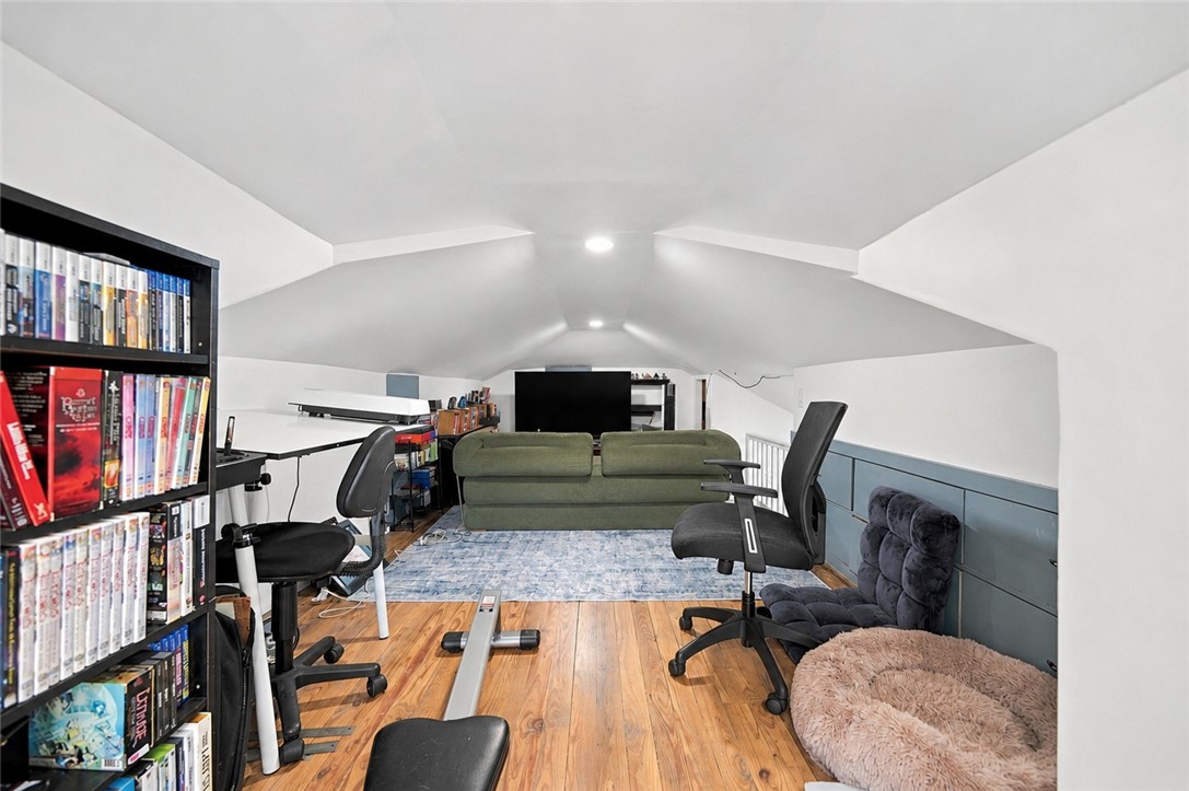 803 Brookline Blvd