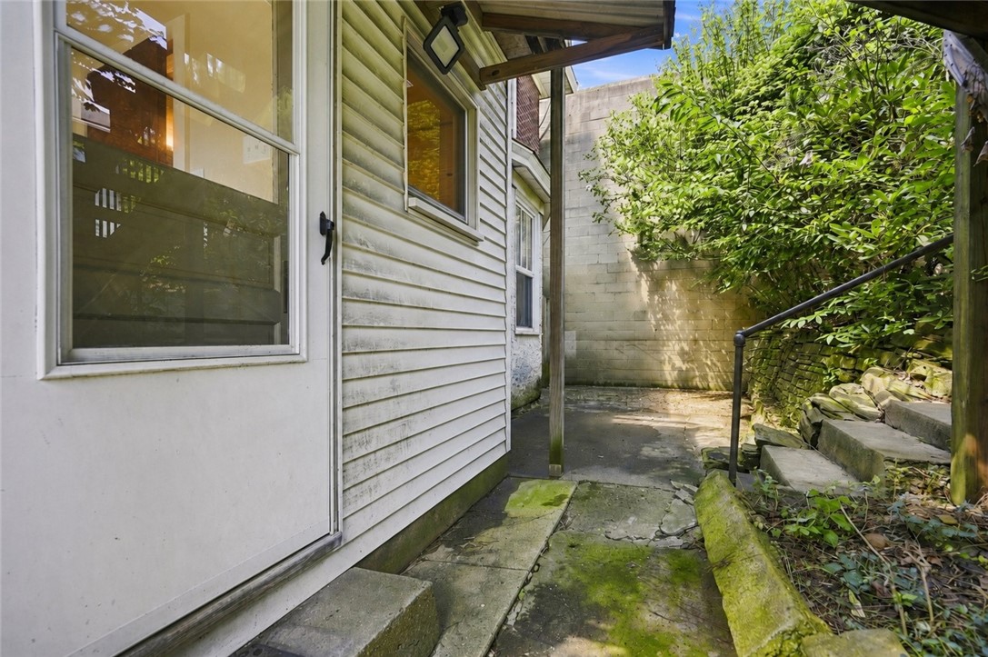 803 Brookline Blvd