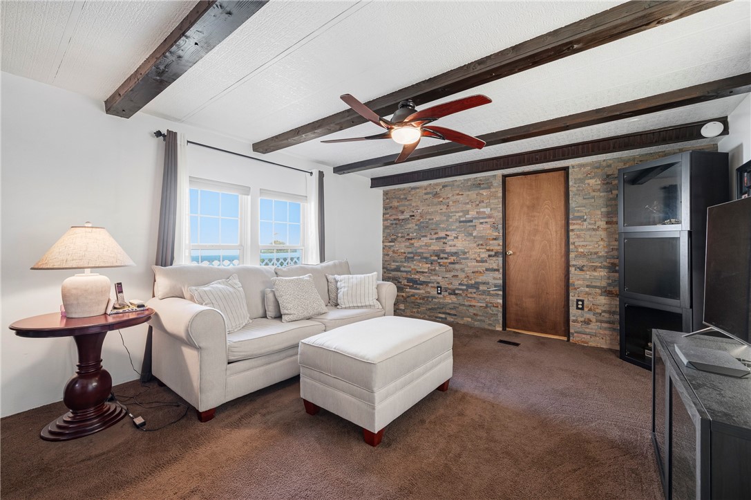 529 Mount Vernon Dr