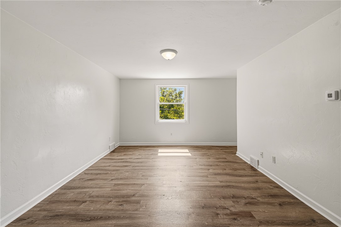 2319 1/2 Patterson