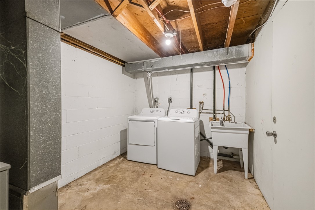 2319 1/2 Patterson