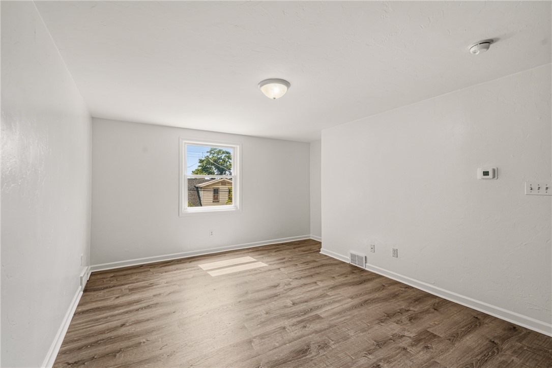 2319 1/2 Patterson