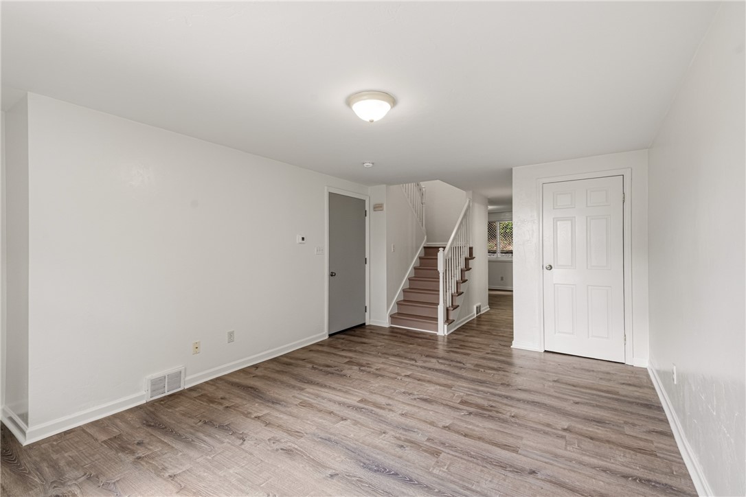 2319 1/2 Patterson