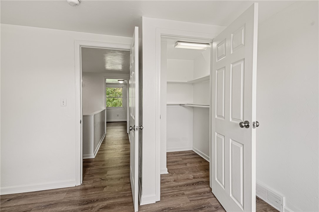 2319 1/2 Patterson